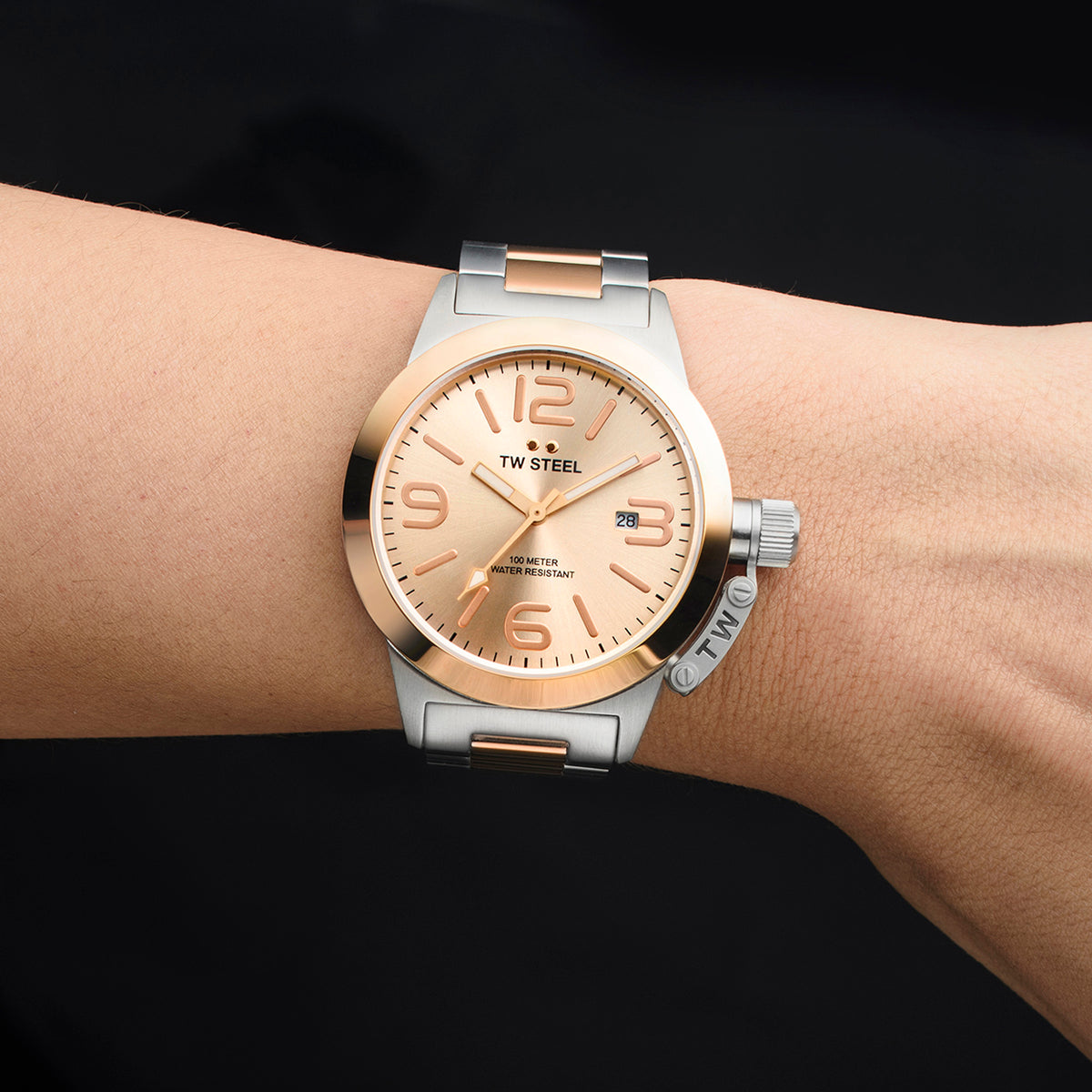 CB404 - Canteen Bracelet display picture 3